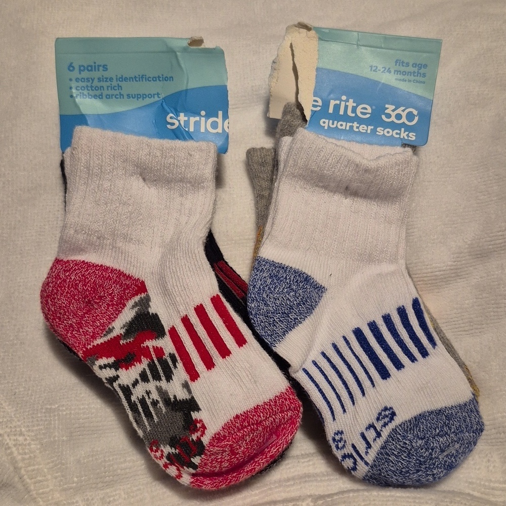 Stride Rite boys 6 pairs of quarter socks, multicolors NWT